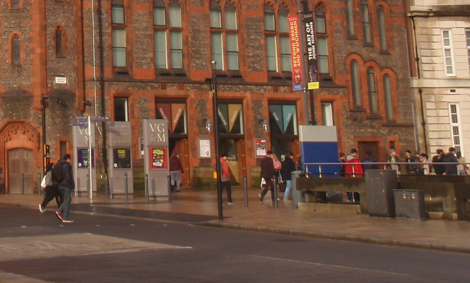 Exterior of Victoria Gallery & Museum in Liverpool